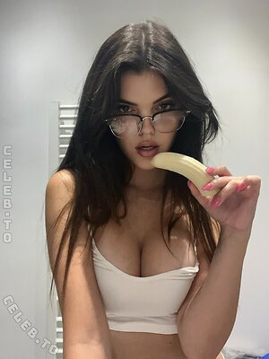 Lara Winter Nude Leaked Photo #147