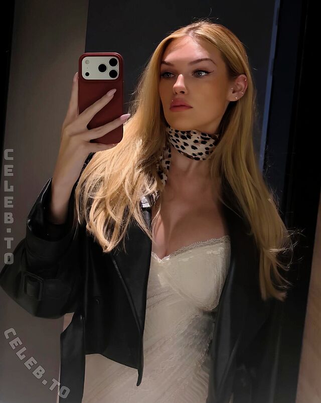 Laraa08 leaked photos