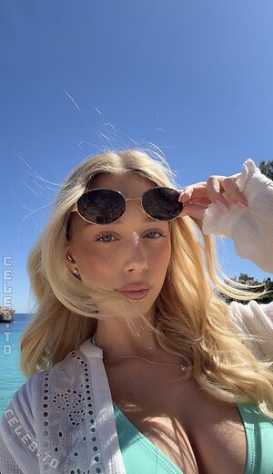 Laraa.gro Nude Leaked Photo #40