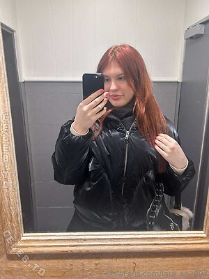 LaraDeLulu Nude Leaked Photo #37