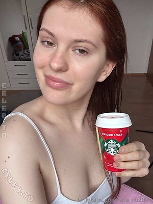 LaraDeLulu Nude Leaked Photo #42