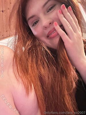 LaraDeLulu leaked photo #83