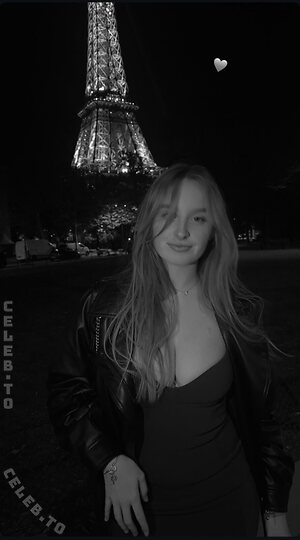 Lara_mde Nude Leaked Photo #4