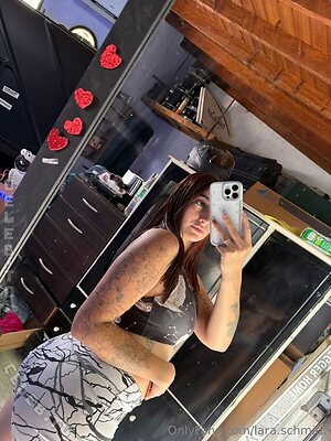 Lara.schmidt Nude Leaked Photo #9