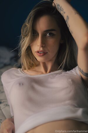 Larissa Hammer leaked photo #31