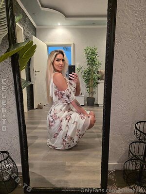 Larissa Lou