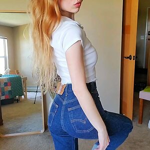 Larissa Lutgen leaked photos