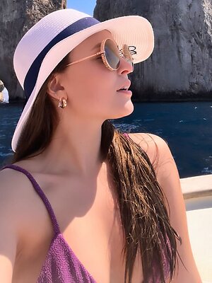 Larissa Manoela leaked photo #85