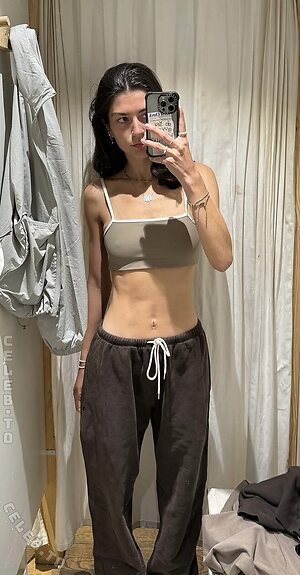 Larissa Merlyn Selena (larissahausler) Nude Leaked Photo #20