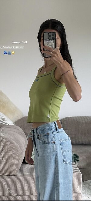 Larissa Merlyn Selena (larissahausler) Nude Leaked Photo #36