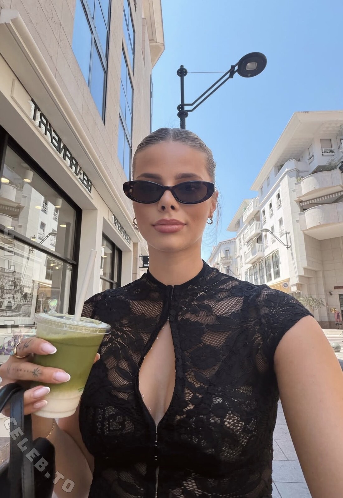 Larissa Neumann photo
