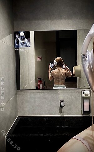 Larissa.775 Nude Leaked Photo #8