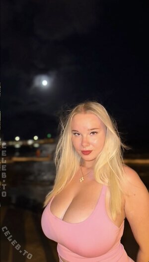 Larissa.lhaa Nude Leaked Photo #6