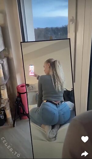 Larissa.lhaa Nude Leaked Photo #88