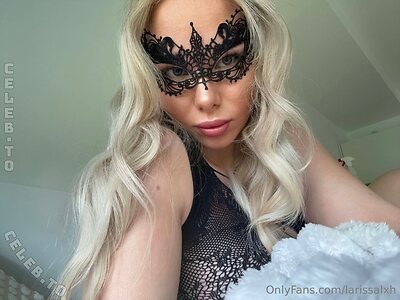 Larissa.lhaa photo