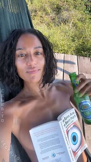 Larypoppins / Lary Nude Leaked Photo #4