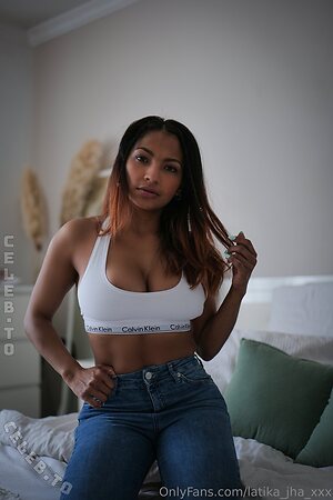 Latika jha Nude Leaked Photo #7