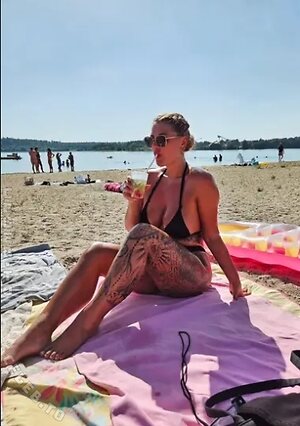 Laura aka Captain_lulli Nude Leaked Photo #22