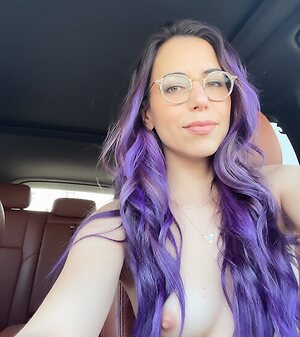 Laura Bailey leaked photo #18