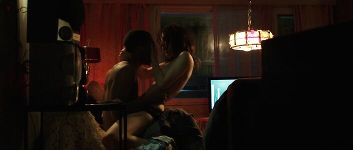 Laura Birn leaked photo #11