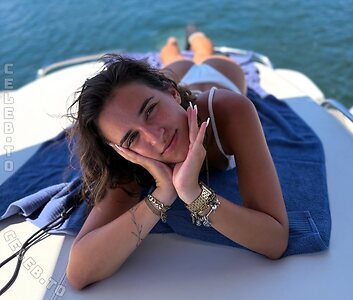 Laura Borck Nude Leaked Photo #25
