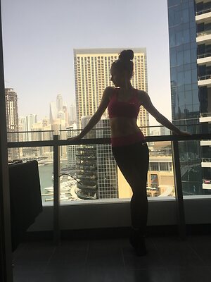 Laura Carter leaked photo #35