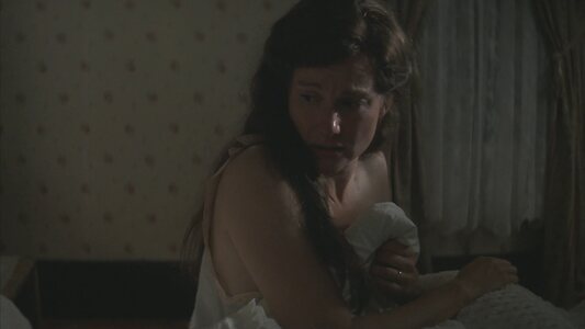 Laura Linney leaked photo #11