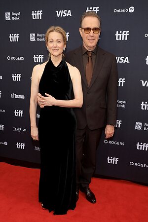 Laura Linney leaked photo #36