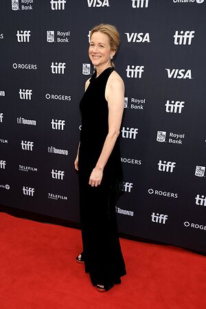 Laura Linney leaked photo #41
