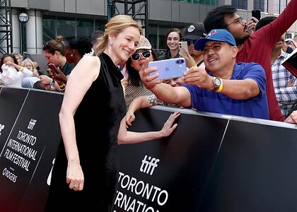 Laura Linney leaked photo #46