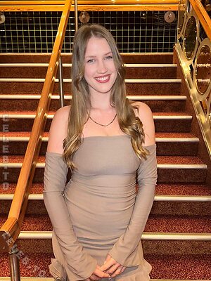 Laura Mae Nude Leaked Photo #5