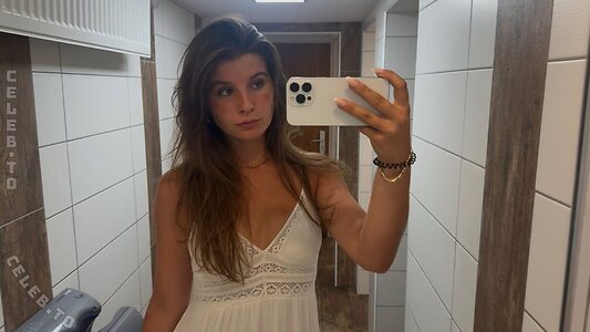 Laura Marie Röhrig Nude Leaked Photo #51