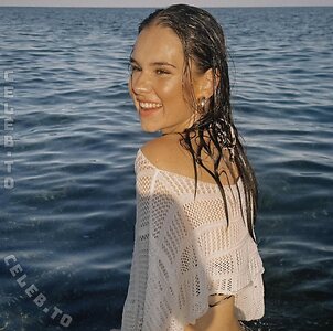 Laura Marie Soons Nude Leaked Photo #7