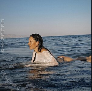 Laura Marie Soons Nude Leaked Photo #9