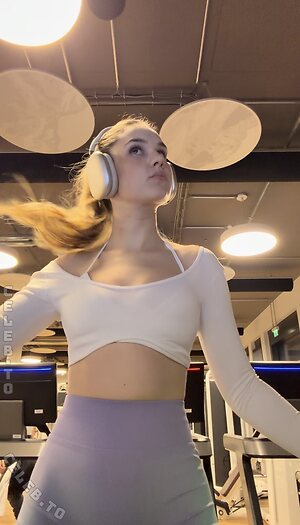 Laura Marie Soons Nude Leaked Photo #13