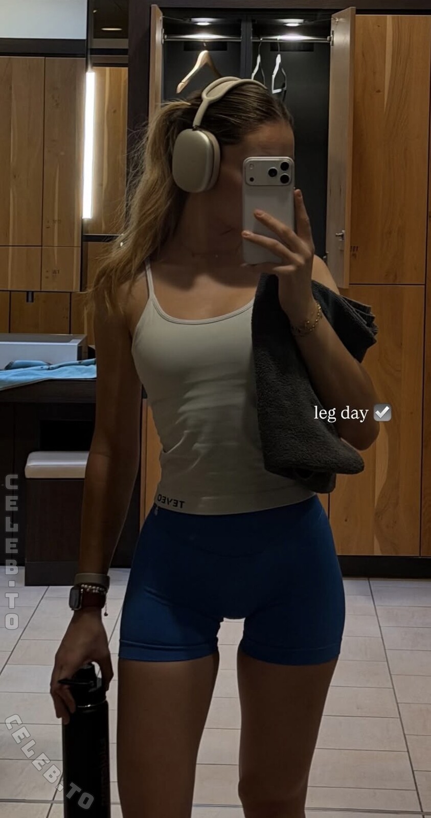 Laura Marie Soons Nude Leaked Photos