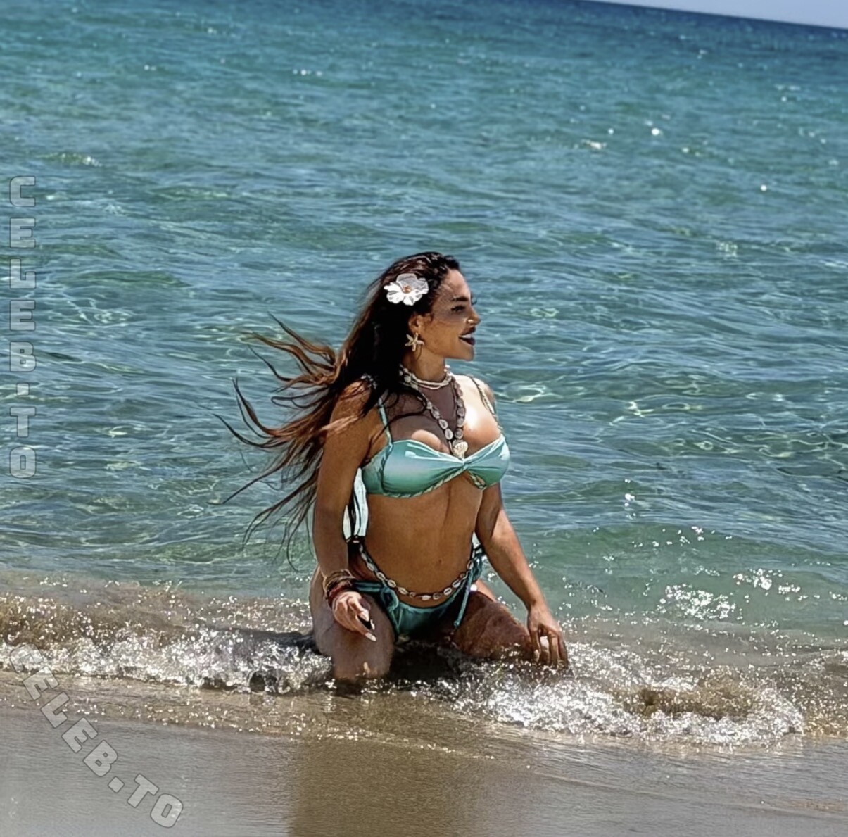 Laura Morante photo