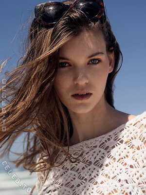 Laura Offermann Nude Leaked Photo #27