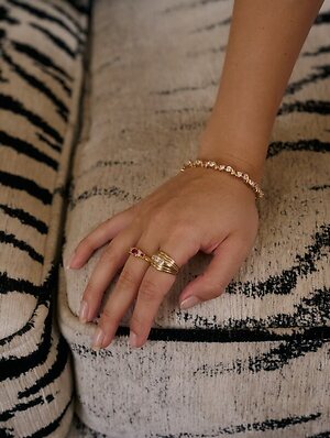 Laura Oganessian photo