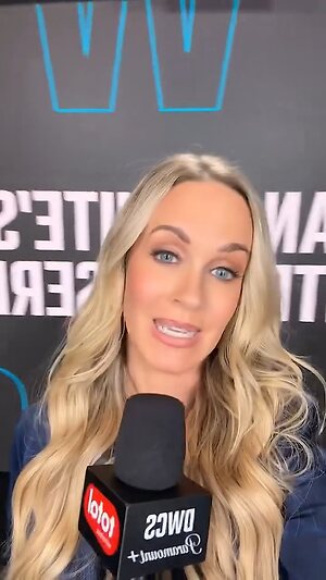 Laura Sanko leaked photo #3