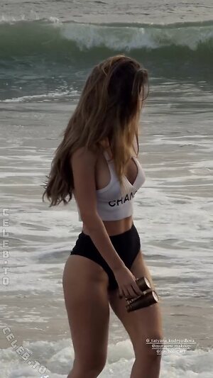 Laura Schultz Nude Leaked Photo #168