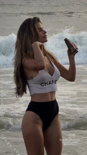 Laura Schultz Nude Leaked Photo #171