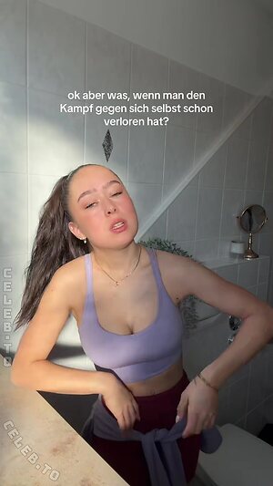 Laura Sophie Nude Leaked Photo #8