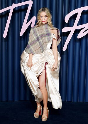 Laura Whitmore leaked photo #24