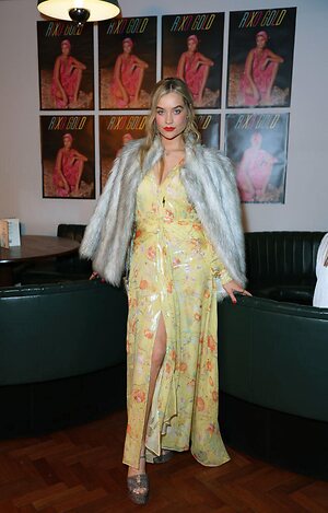 Laura Whitmore leaked photo #63