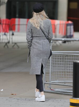 Laura Whitmore leaked photo #90