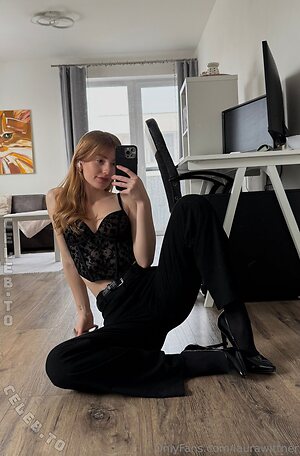 Laura Wittner Nude Leaked Photo #2