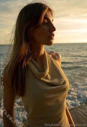 Laura Wittner Nude Leaked Photo #17