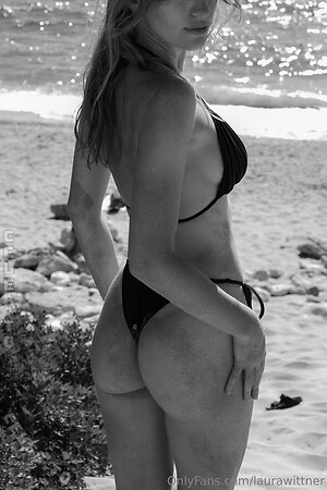 Laura Wittner Nude Leaked Photo #25