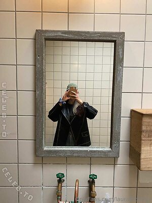 Lauraa.babyy Nude Leaked Photo #42